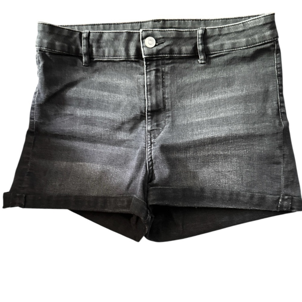 Divided H&M black Jean shorts Size 12